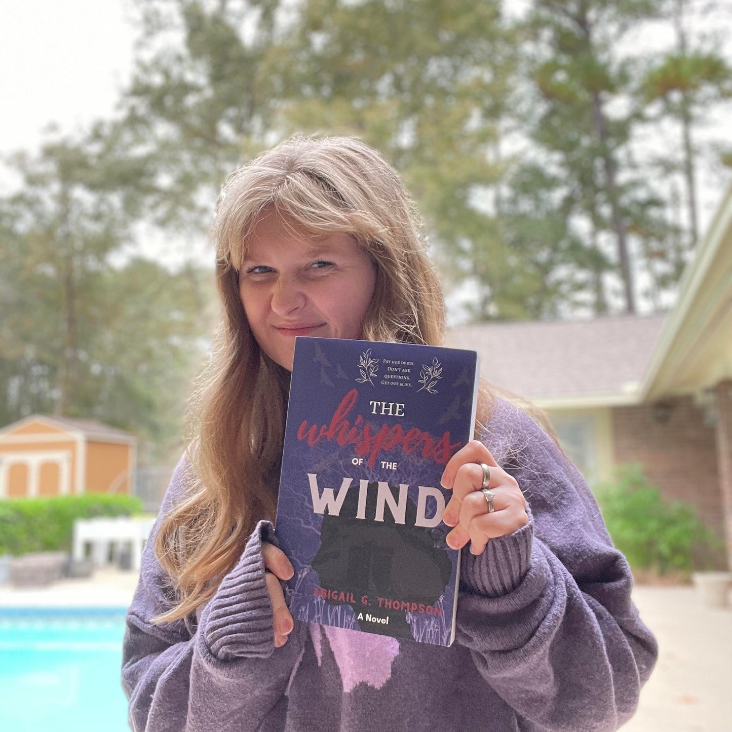 Paperback The Whispers of the Wind