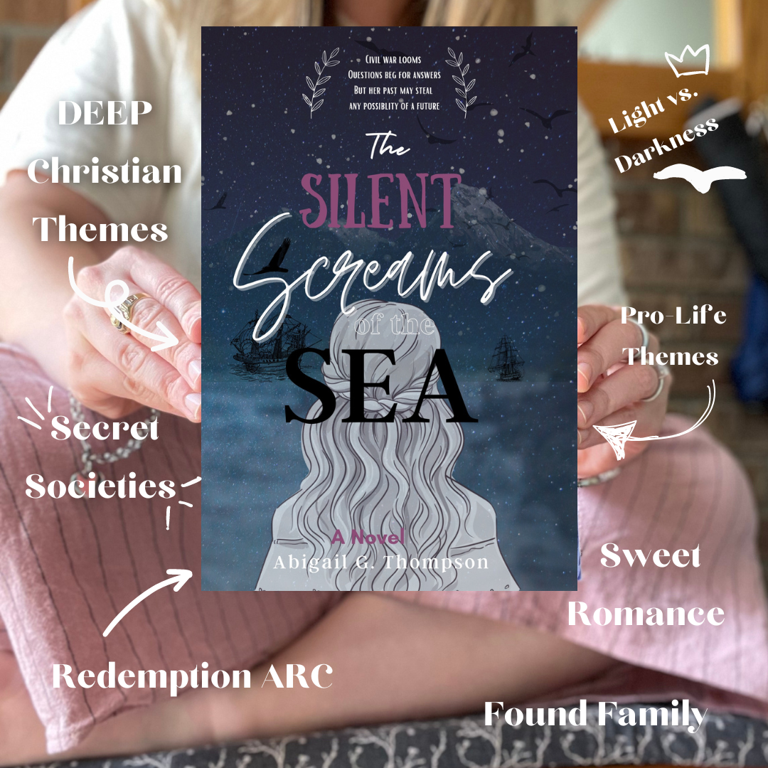 Paperback The Silent Screams of the Sea